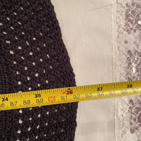 Ladies knitted long vest - Picture 8 of 8